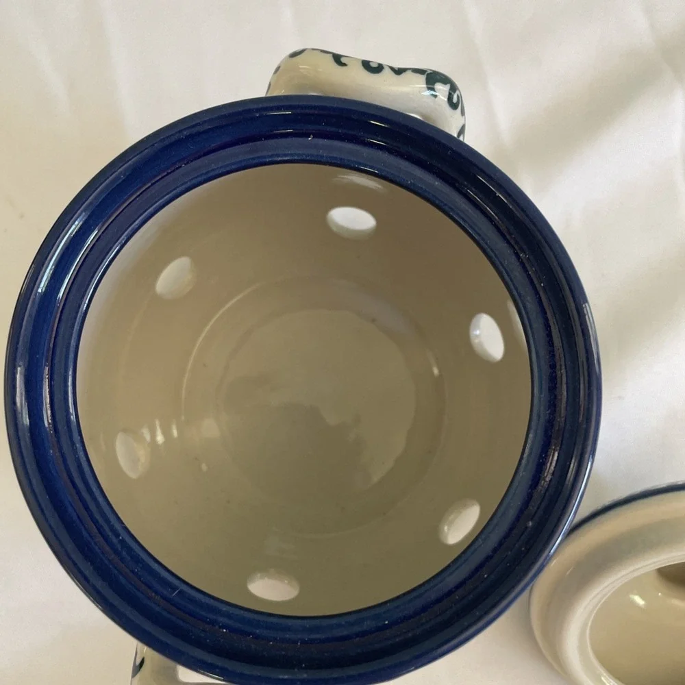 Vintage Polish Pottery Handled Garlic Onion Jar Made In Poland Blue Flowers 6in